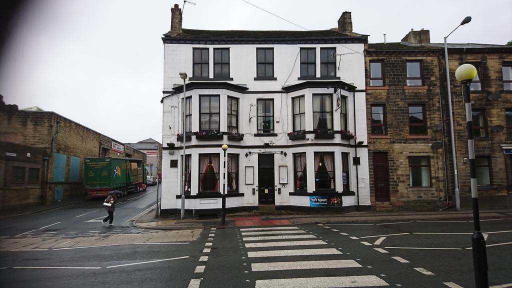 The King'S Head Hotel Китли Экстерьер фото
